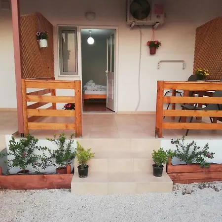 Apartmán Elton Zote Ksamil 3 *